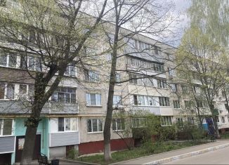 Продажа трехкомнатной квартиры, 67 м2, посёлок Дружба, Первомайская улица, 12