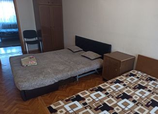 Сдам в аренду двухкомнатную квартиру, 52 м2, Омская область, Заозёрная улица, 9А