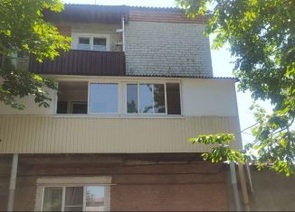 Продам 3-ком. квартиру, 97.3 м2, Беслан, улица Льва Толстого, 1