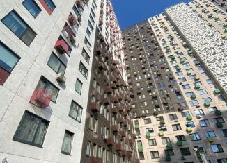 Продажа 3-комнатной квартиры, 78 м2, Москва, улица Народного Ополчения, 11, ЖК Веллтон Парк