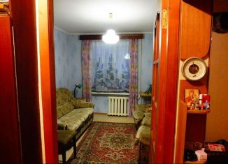 Продается 3-комнатная квартира, 58.5 м2, Нытва, улица Карла Маркса, 48