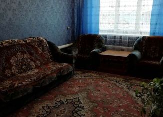 Продам 3-ком. квартиру, 67 м2, поселок городского типа Верх-Чебула, Восточная улица, 20