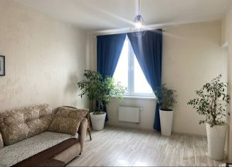 Продаю 2-комнатную квартиру, 55 м2, Екатеринбург, улица Евгения Савкова, 4