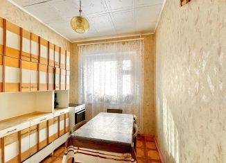 Трехкомнатная квартира на продажу, 63.3 м2, Архангельская область, улица Гайдара, 42