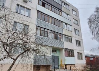 Однокомнатная квартира на продажу, 33 м2, Серпухов, улица Космонавтов, 27