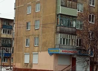 Двухкомнатная квартира на продажу, 45.7 м2, Новодвинск, улица Советов, 19