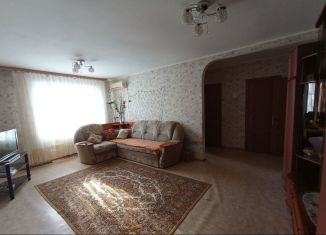 3-комнатная квартира в аренду, 69 м2, Хабаровск, Кирпичная улица, 36Б
