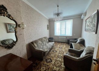 Продается 2-комнатная квартира, 40 м2, Таганрог, Александровская улица, 107