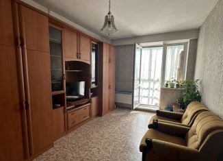 Продаю 1-комнатную квартиру, 37 м2, Прокопьевск, 10-й микрорайон, 27
