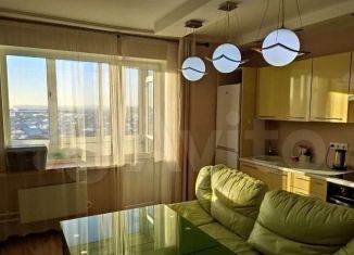 Двухкомнатная квартира в аренду, 45 м2, Свердловская область, Эскадронная улица, 31