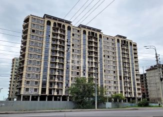 Продаю двухкомнатную квартиру, 90 м2, Махачкала, проспект Насрутдинова, 57