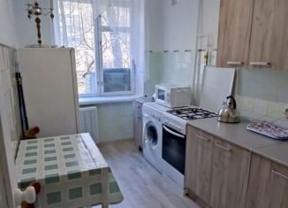 Двухкомнатная квартира в аренду, 36 м2, Москва, улица Плеханова, ВАО