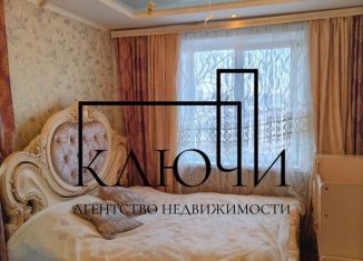 Продается 2-комнатная квартира, 52 м2, Челябинская область, улица Завенягина, 5