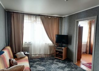 Продаю 2-комнатную квартиру, 43 м2, Челябинск, улица Барбюса, 71А