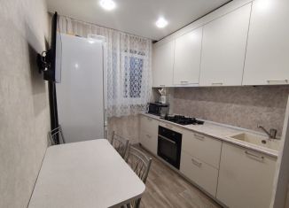 Продажа 2-комнатной квартиры, 45.5 м2, Челябинск, Комсомольский проспект, 89