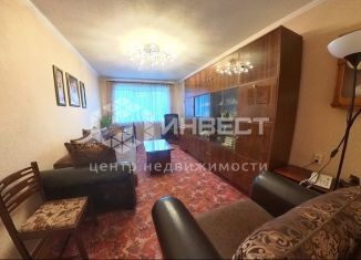 Продается 2-комнатная квартира, 46.6 м2, Мурманск, улица Виктора Миронова, 12