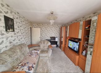 Продам двухкомнатную квартиру, 48.6 м2, Свердловская область, 10-й микрорайон, 43