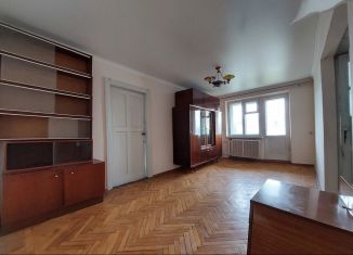 Продается 2-комнатная квартира, 45 м2, Нальчик, улица Ногмова, 85, район Затишье