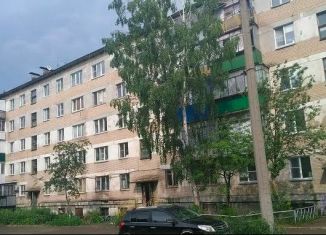 Продажа трехкомнатной квартиры, 53 м2, Челябинская область, Лазурная улица, 8А