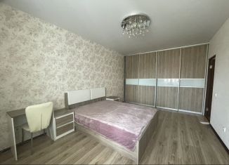 Аренда 3-комнатной квартиры, 97 м2, Волгоград, улица Римского-Корсакова, 8