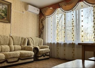 Однокомнатная квартира в аренду, 38 м2, Калмыкия, улица Юрия Клыкова