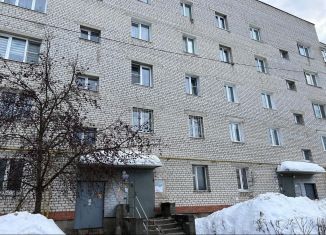 Продается двухкомнатная квартира, 47.3 м2, Московская область, деревня Кабаново, 165