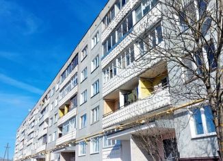 Продам 1-ком. квартиру, 32.8 м2, поселок городского типа Мурыгино, Советская улица, 5