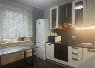 Продаю 3-комнатную квартиру, 88.1 м2, Санкт-Петербург, проспект Энтузиастов, 43к1