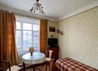 2-комнатная квартира на продажу, 42 м2, Симферополь, улица Павленко, 38