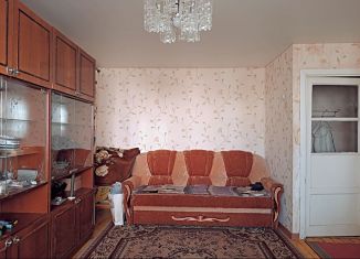 Двухкомнатная квартира на продажу, 43 м2, Республика Башкортостан, Коммунистическая улица, 7