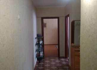 Продажа трехкомнатной квартиры, 66 м2, село Александровка, Фабричная улица, 10