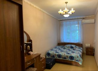 Сдается двухкомнатная квартира, 60 м2, село Кабардинка, Спортивная улица, 11
