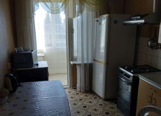 2-комнатная квартира в аренду, 45 м2, Крым, Партенитская улица, 9