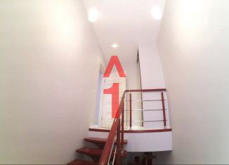 Сдам в аренду 4-комнатную квартиру, 125 м2, Самарская область, Ленинская улица, 202
