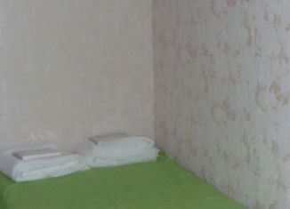 Сдам 2-комнатную квартиру, 70 м2, Санкт-Петербург, проспект Большевиков, 11к2, метро Улица Дыбенко