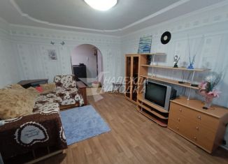 Сдается в аренду 4-комнатная квартира, 78 м2, Приморский край, улица Дзержинского, 5А