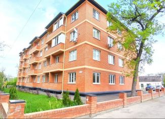 3-комнатная квартира на продажу, 62 м2, поселок городского типа Черноморский, улица Суворова, 8