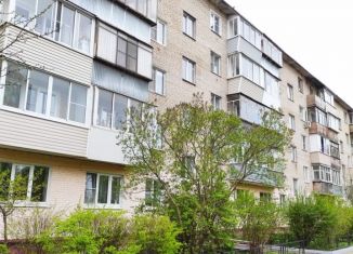 Продажа 2-ком. квартиры, 44.7 м2, Дедовск, улица Космонавта Комарова, 14