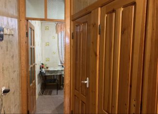 Сдам в аренду трехкомнатную квартиру, 60 м2, Алтайский край, квартал Б, 34