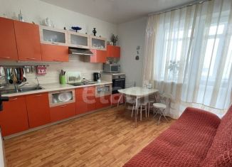 Продается 2-ком. квартира, 73 м2, Екатеринбург, переулок Трактористов, 4, переулок Трактористов
