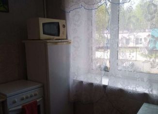 Сдам в аренду 2-комнатную квартиру, 47 м2, Воткинск, Школьная улица