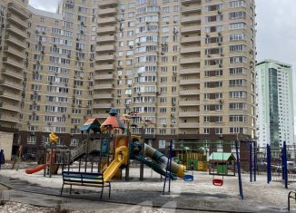 Продам 3-ком. квартиру, 99.1 м2, Москва, улица Покрышкина, 8к2, ЖК Академия Люкс