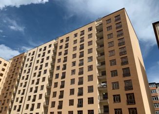 Продаю однокомнатную квартиру, 44 м2, Нальчик, улица Шарданова, 48, ЖК Белые Паруса