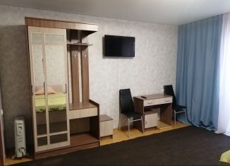 Аренда 2-комнатной квартиры, 70 м2, Челябинская область, улица Строителей, 35