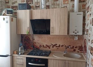 Продам 2-ком. квартиру, 47 м2, Павловский Посад, улица Фрунзе