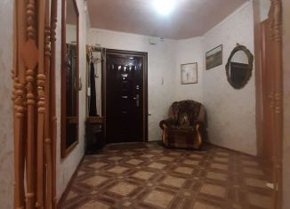 Продается 3-ком. квартира, 67.4 м2, село Петровское, Интернациональная улица