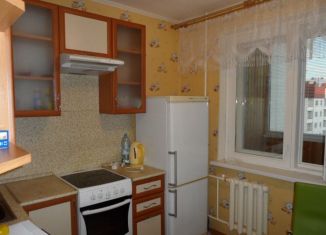 Сдам в аренду 1-комнатную квартиру, 38 м2, Ульяновская область, Водопроводная улица, 1