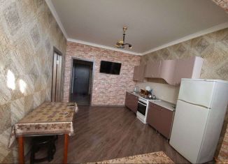 Сдается 1-комнатная квартира, 47 м2, Дагестан, улица Абубакарова, 112