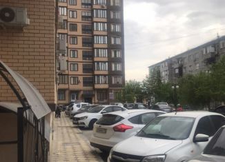 Сдам в аренду 3-комнатную квартиру, 56 м2, Махачкала, Дагестанская улица, 51, Кировский район