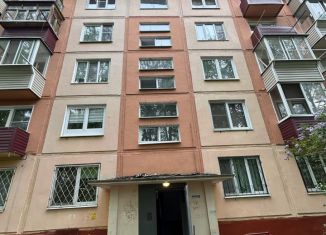 Продаю 2-комнатную квартиру, 41.8 м2, Чехов, улица Чехова, 55